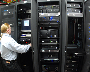 EQUIPMENT-RACK EQUIPMENT-RACK