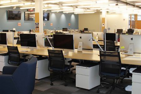 Orange-Media-Network-Interior-Workspace-705x276 Orange-Media-Network-Interior-Workspace-705x276